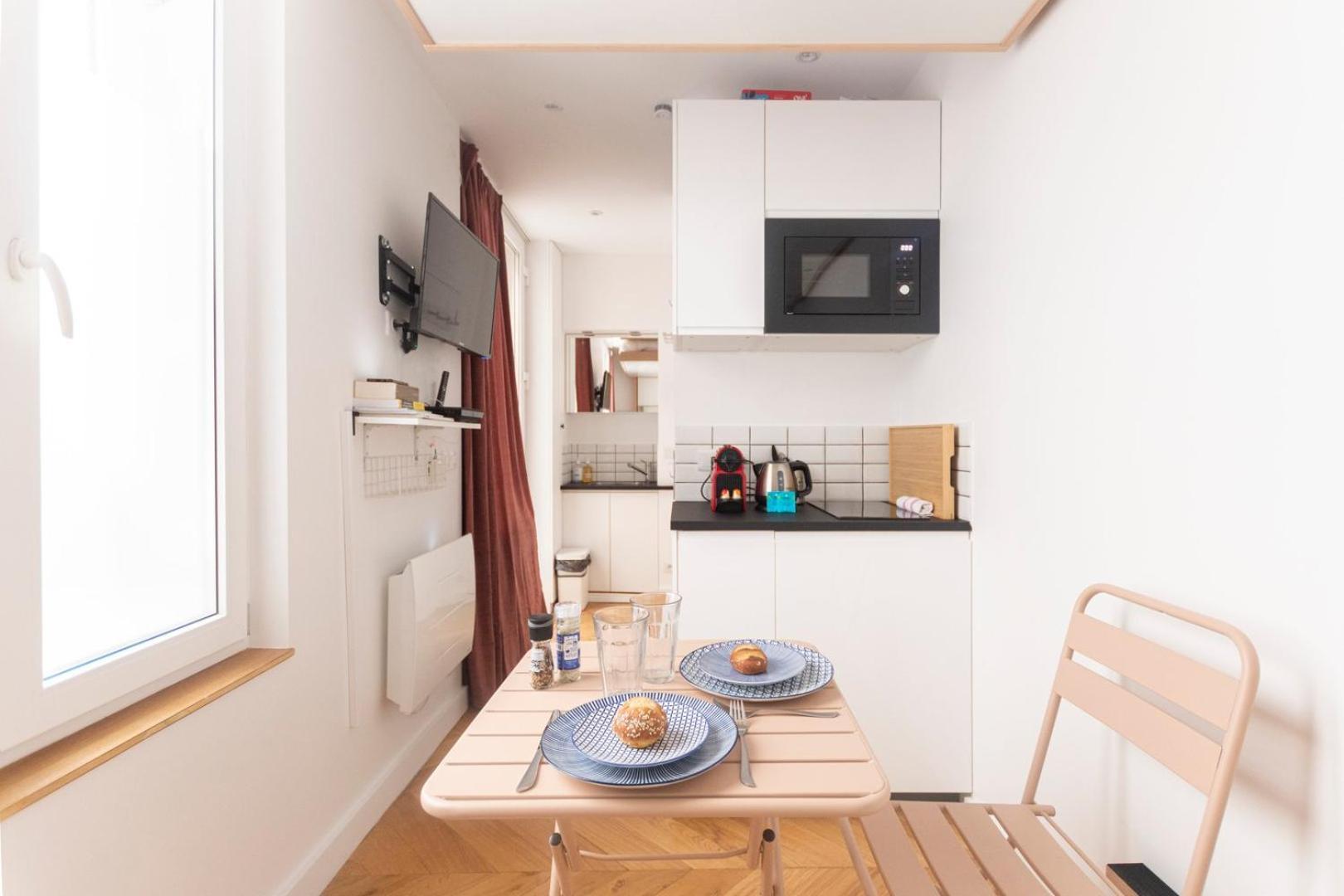 Super Central Mini Studio - 2 Pax, Murphy Bed Paris Dış mekan fotoğraf