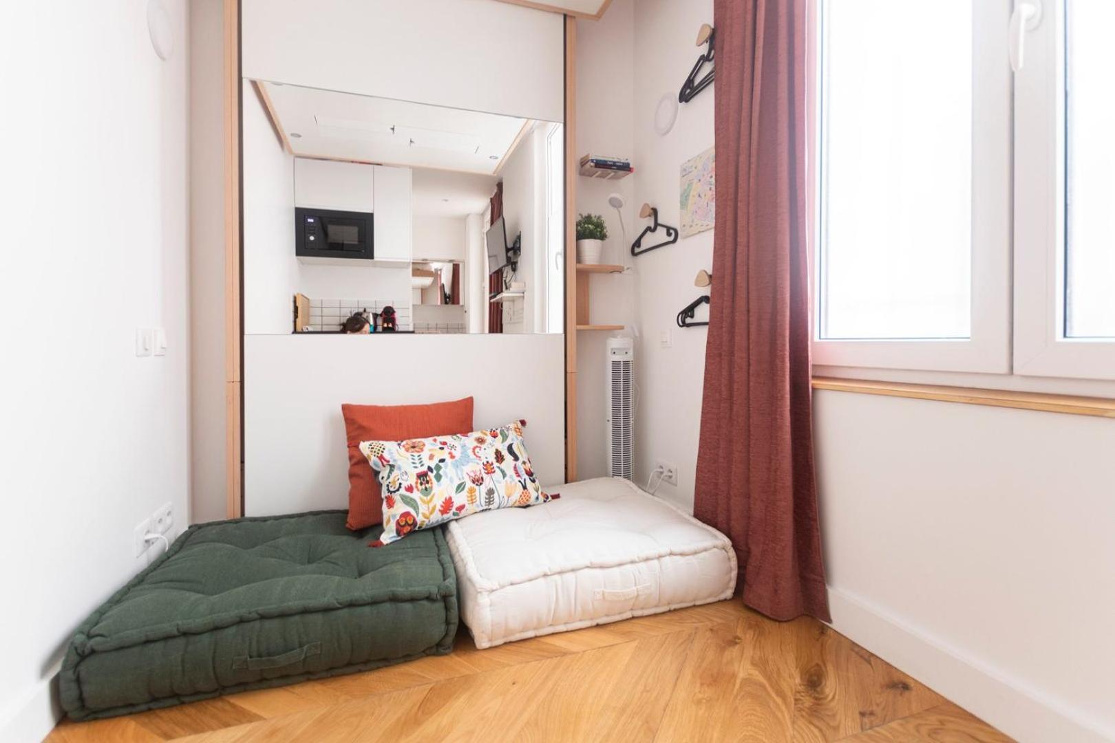 Super Central Mini Studio - 2 Pax, Murphy Bed Paris Dış mekan fotoğraf