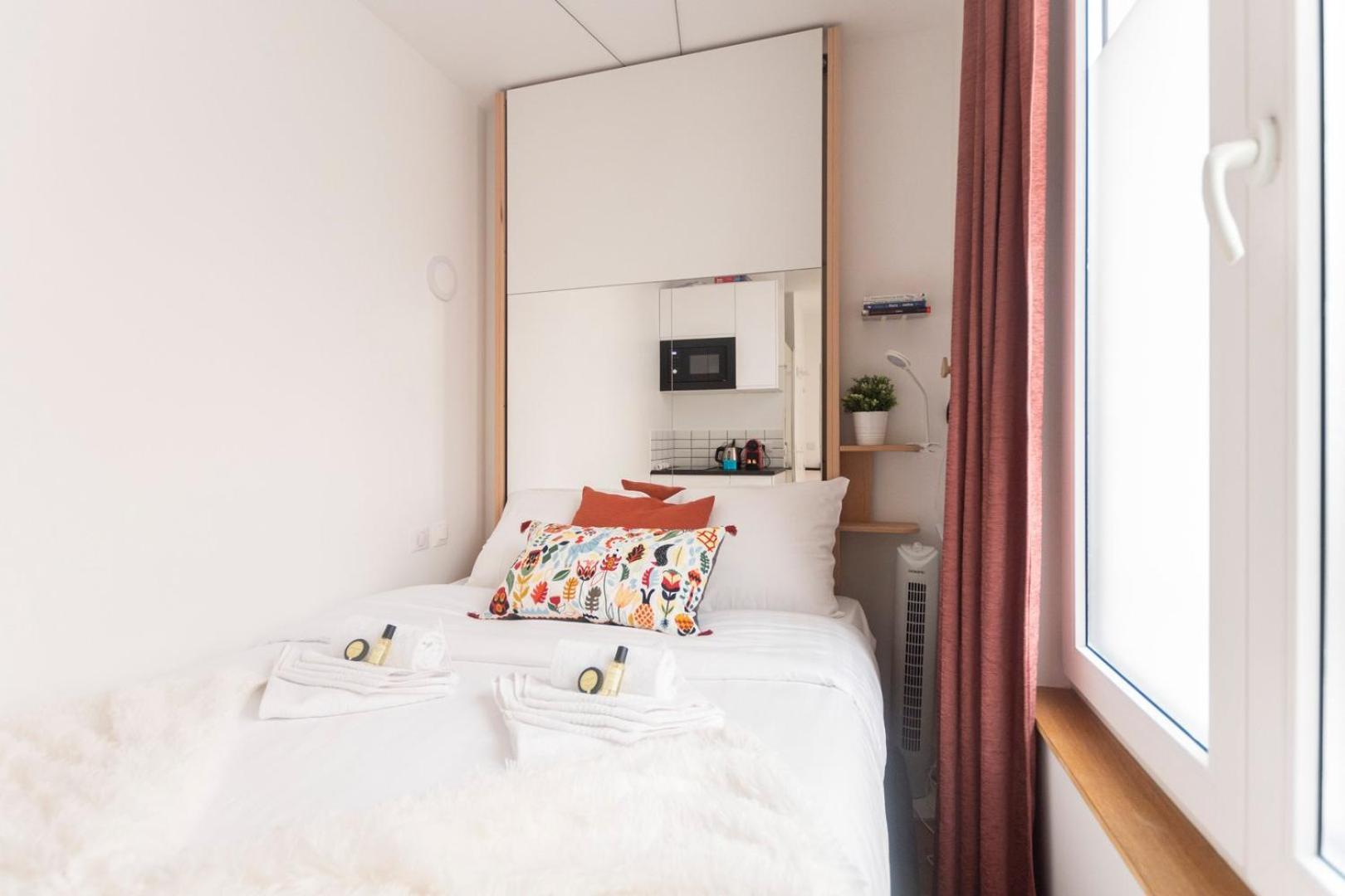 Super Central Mini Studio - 2 Pax, Murphy Bed Paris Dış mekan fotoğraf