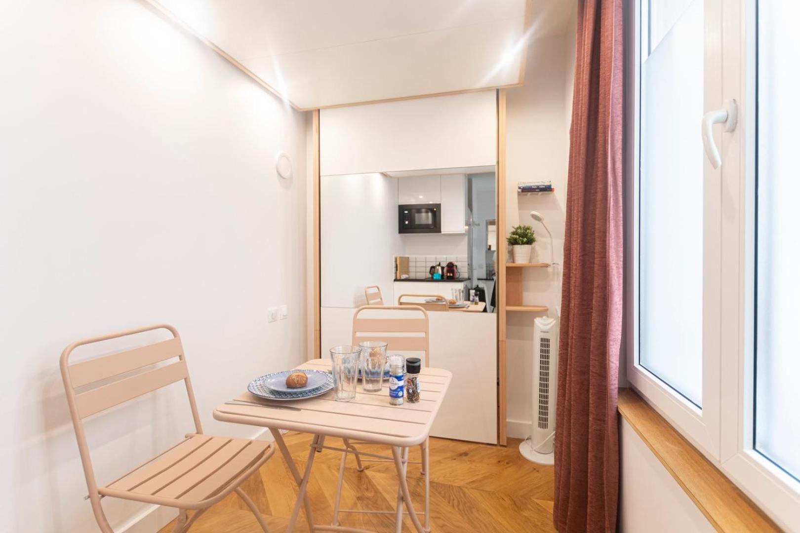Super Central Mini Studio - 2 Pax, Murphy Bed Paris Dış mekan fotoğraf